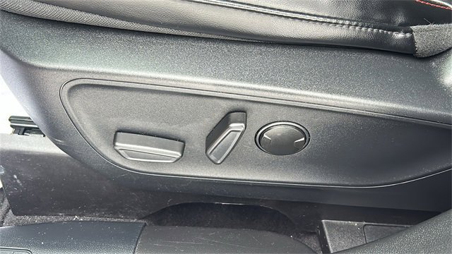 Used 2024 Ford Escape ST-Line image 24