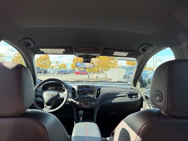 Used 2022 Chevrolet Equinox RS w/ RS Leather Package image 18