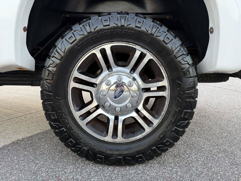 Used 2014 Ford F250 Platinum w/ Snow Plow Prep Package AWD/4WD image 40
