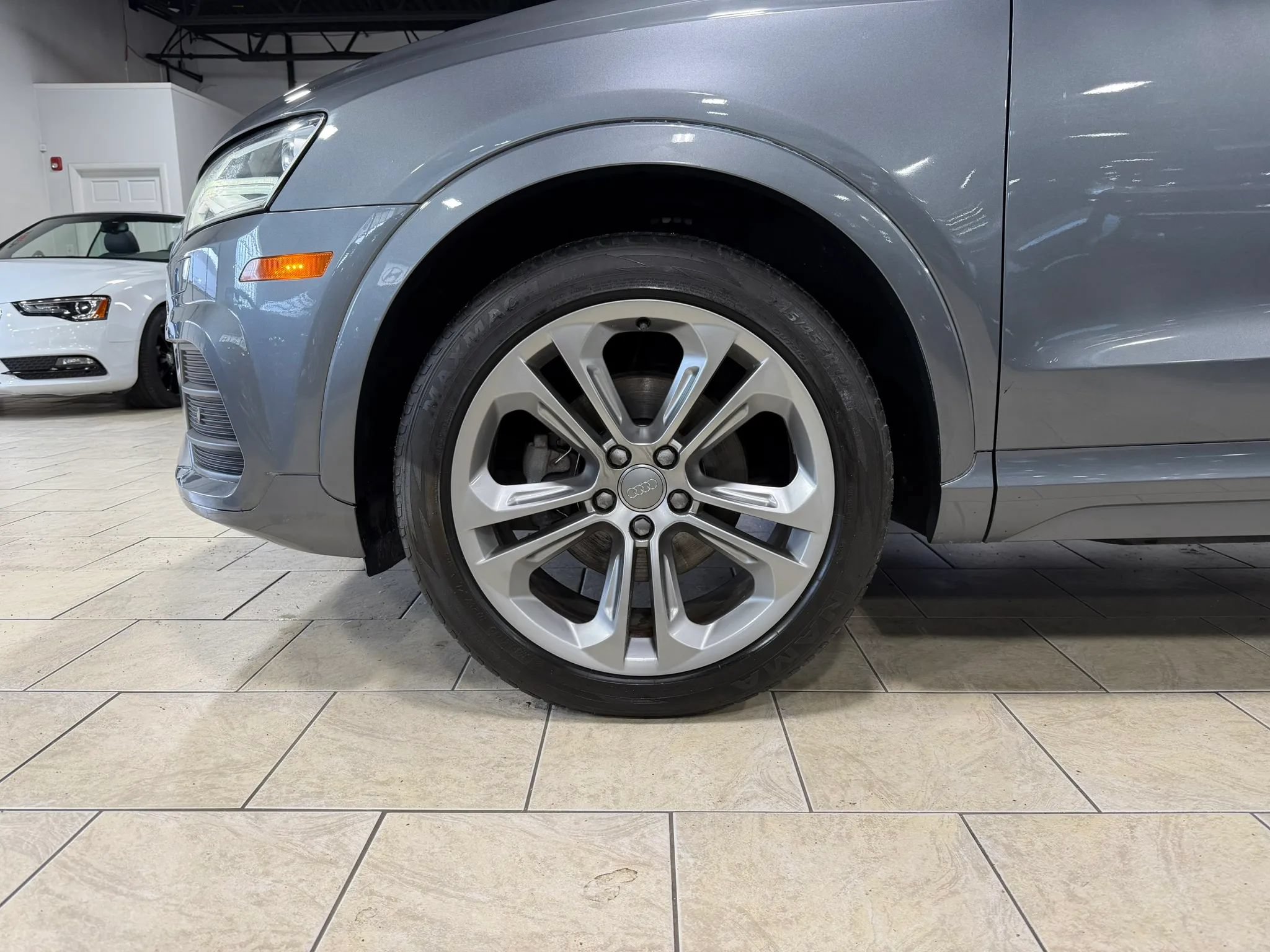 Used 2017 Audi Q3 2.0T Premium Plus w/ Premium Plus Package AWD/4WD image 35