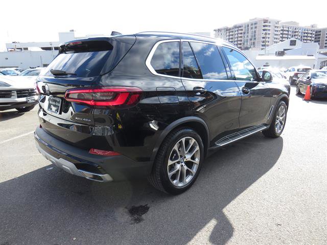 Used 2023 BMW X5 xDrive45e w/ Luxury Seating Package image 4