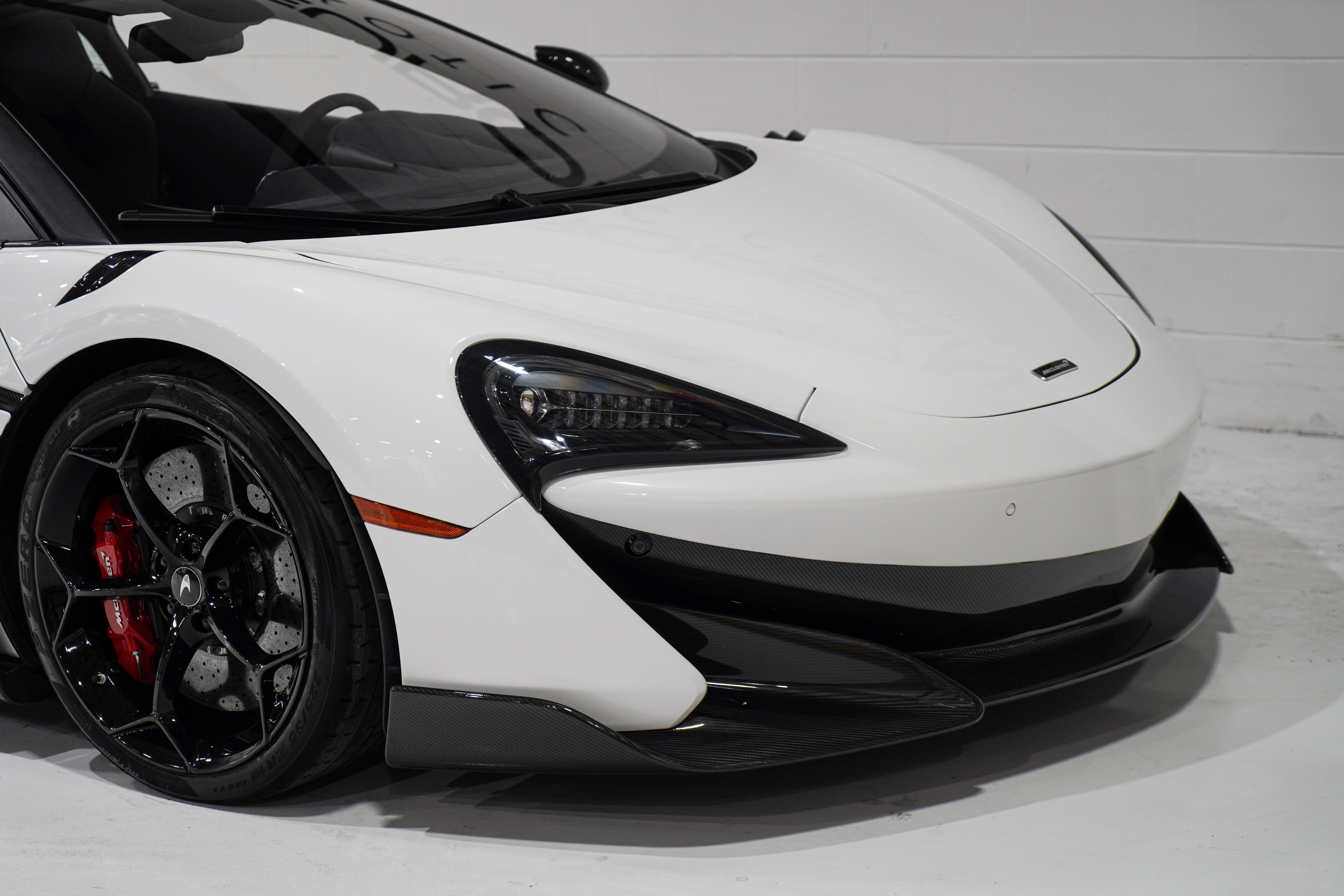 Used 2019 McLaren 600LT RWD image 22