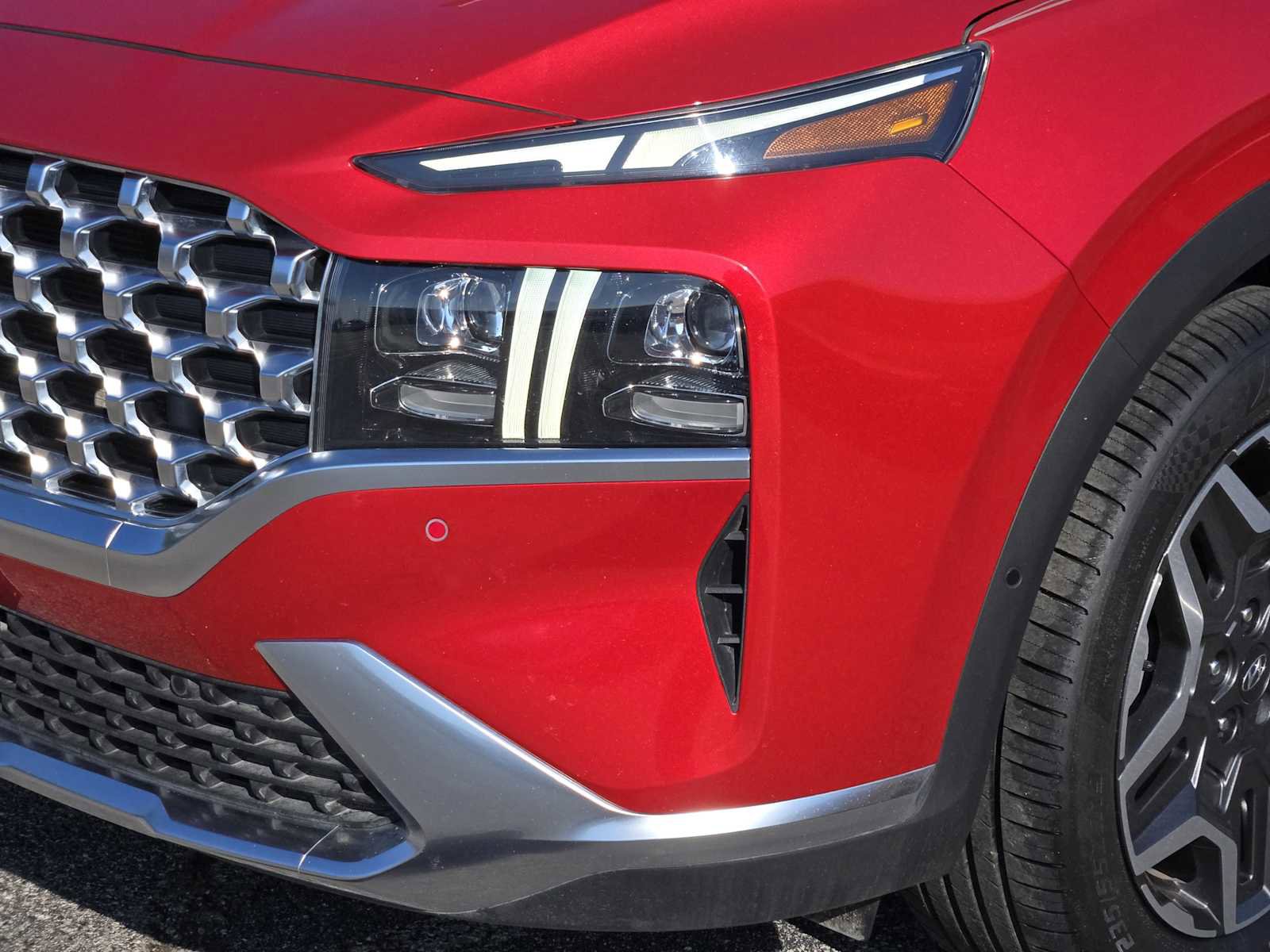 Certified 2022 Hyundai Santa Fe Limited FWD image 9