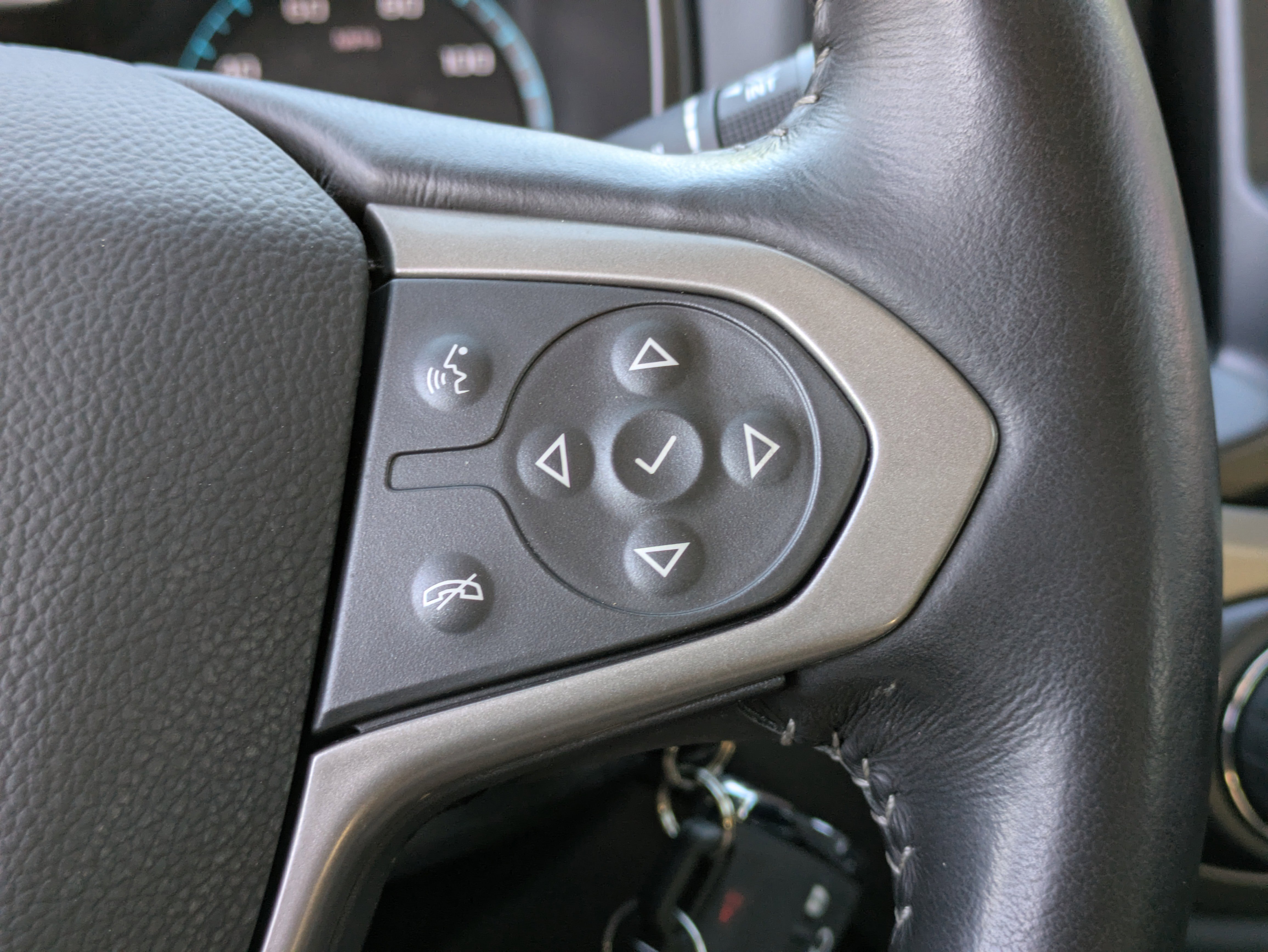 Used 2022 Chevrolet Colorado Z71 w/ Safety Package image 24