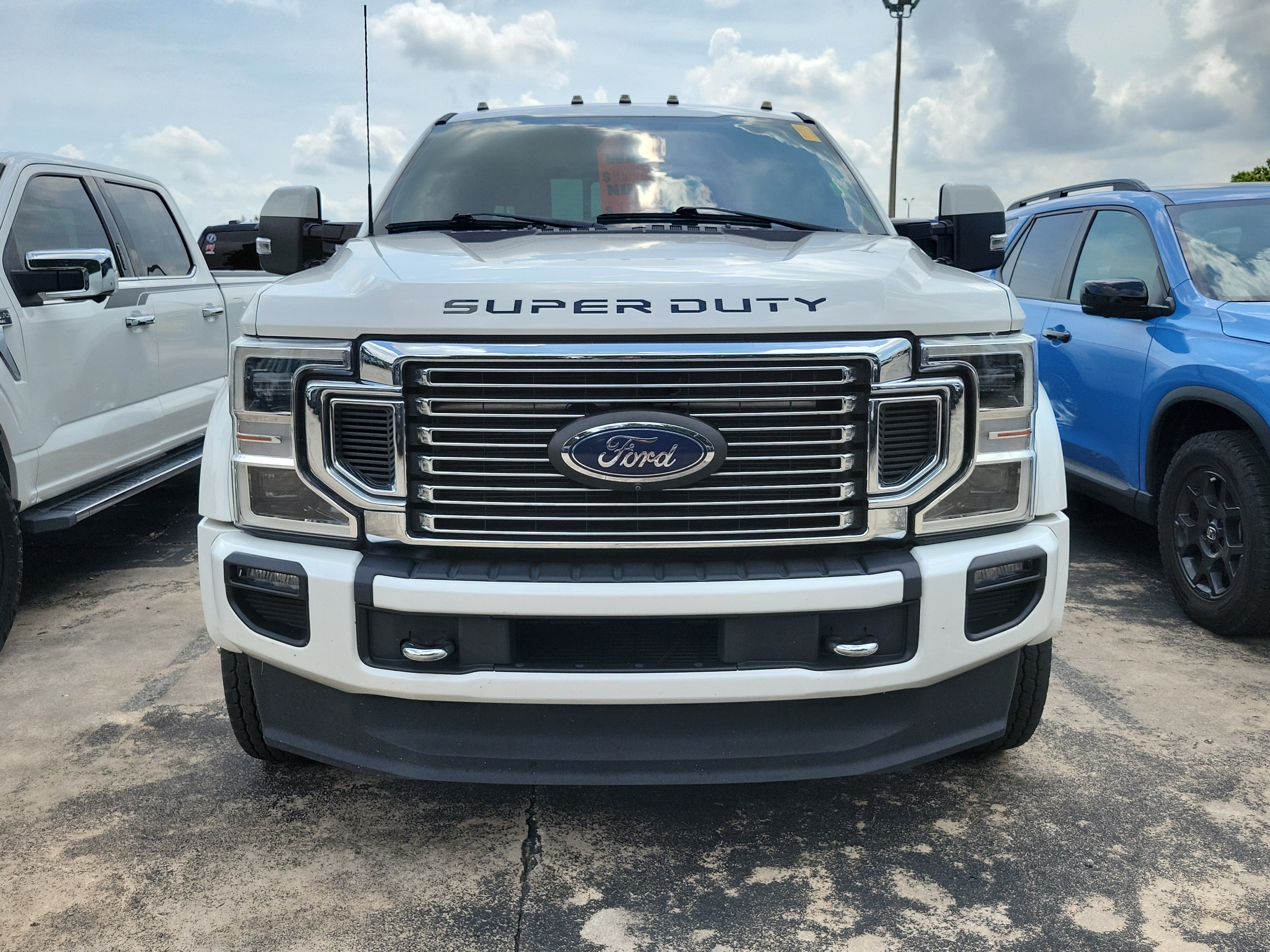 Used 2022 Ford F450 Limited w/ FX4 Off-Road Package AWD/4WD image 2