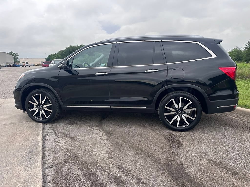 Used 2022 Honda Pilot Touring image 9