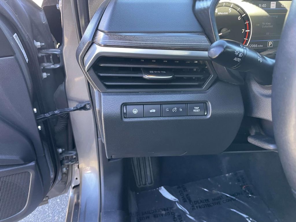 Used 2019 Nissan Altima 2.5 Platinum image 31