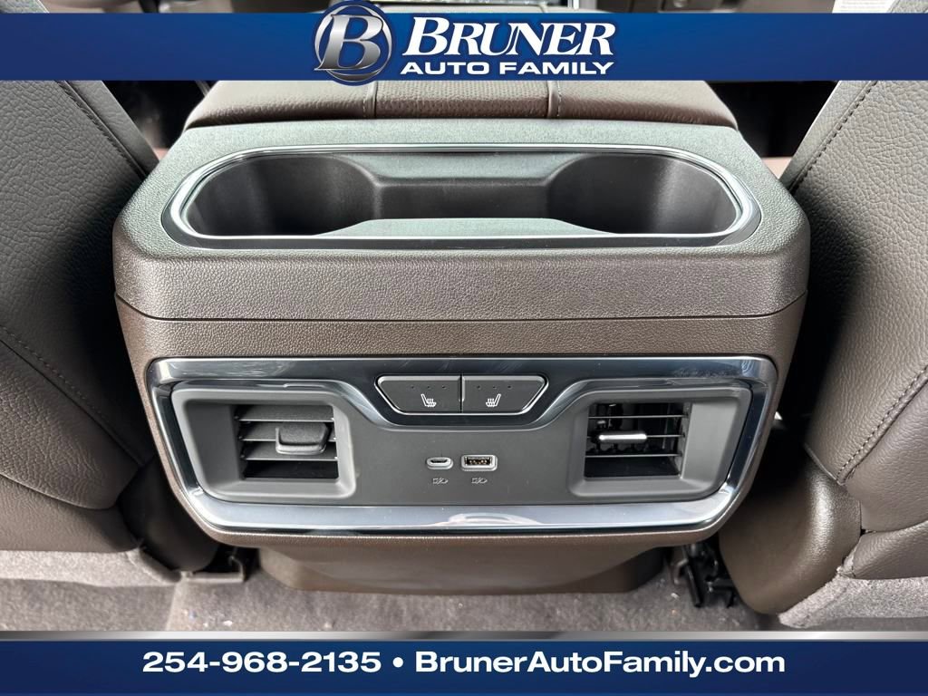 New 2025 GMC Sierra 2500 Denali w/ Denali Reserve Package image 19