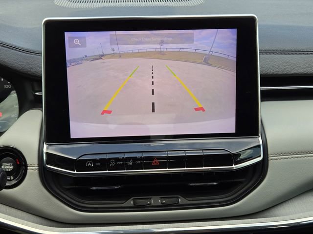 Used 2022 Jeep Compass Limited image 18