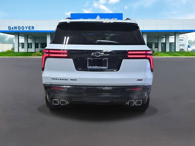 New 2026 Chevrolet Traverse RS w/ LPO, Floor Liner Package image 9