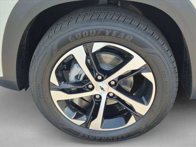 New 2026 Chevrolet Trax RS FWD image 9