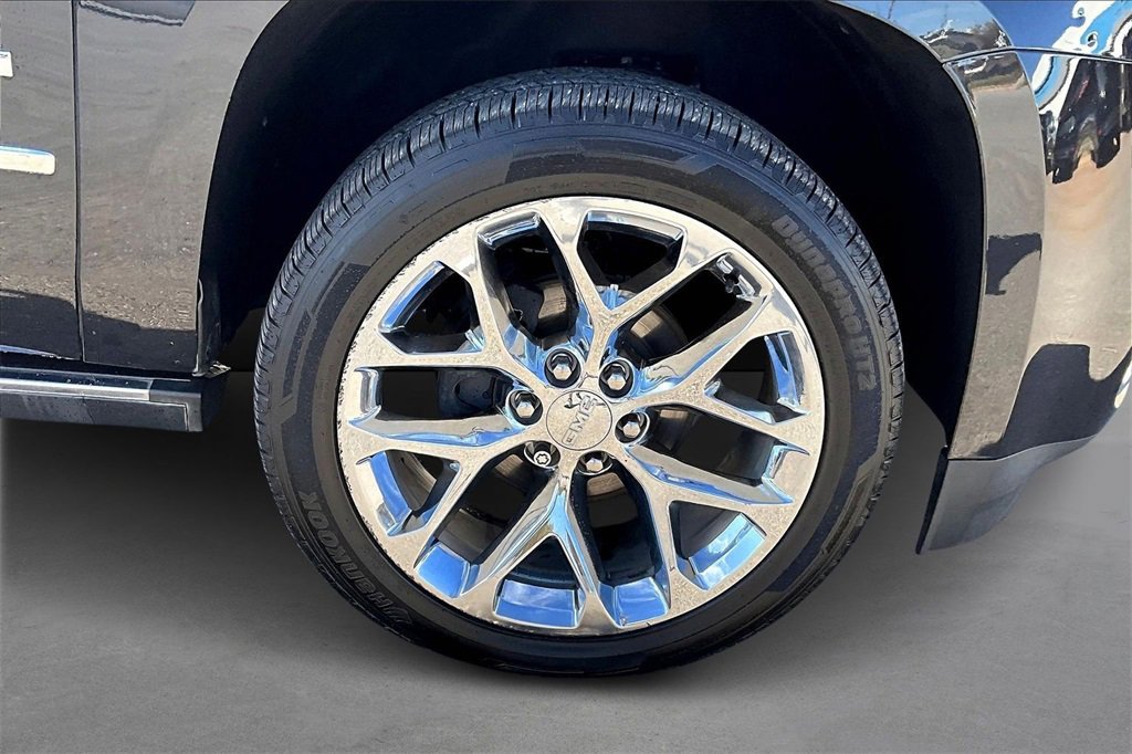 Used 2020 GMC Yukon XL Denali w/ Denali Ultimate Package image 10