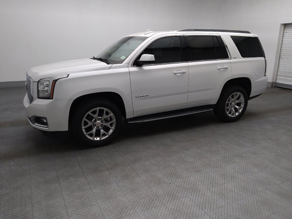 Used 2017 GMC Yukon SLT RWD image 2