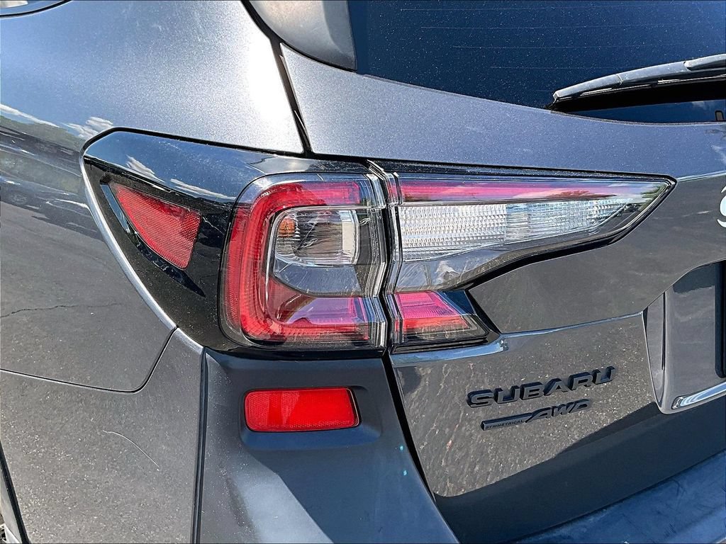 Used 2022 Subaru Outback Wilderness AWD/4WD image 31