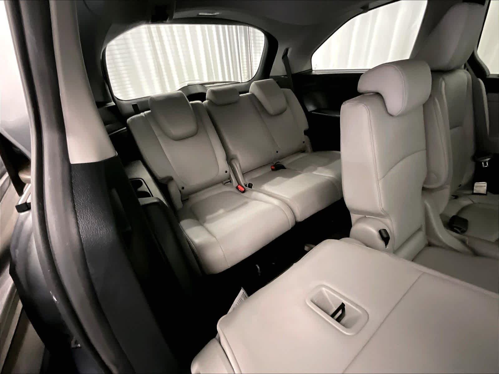 Used 2023 Honda Odyssey EX-L image 17