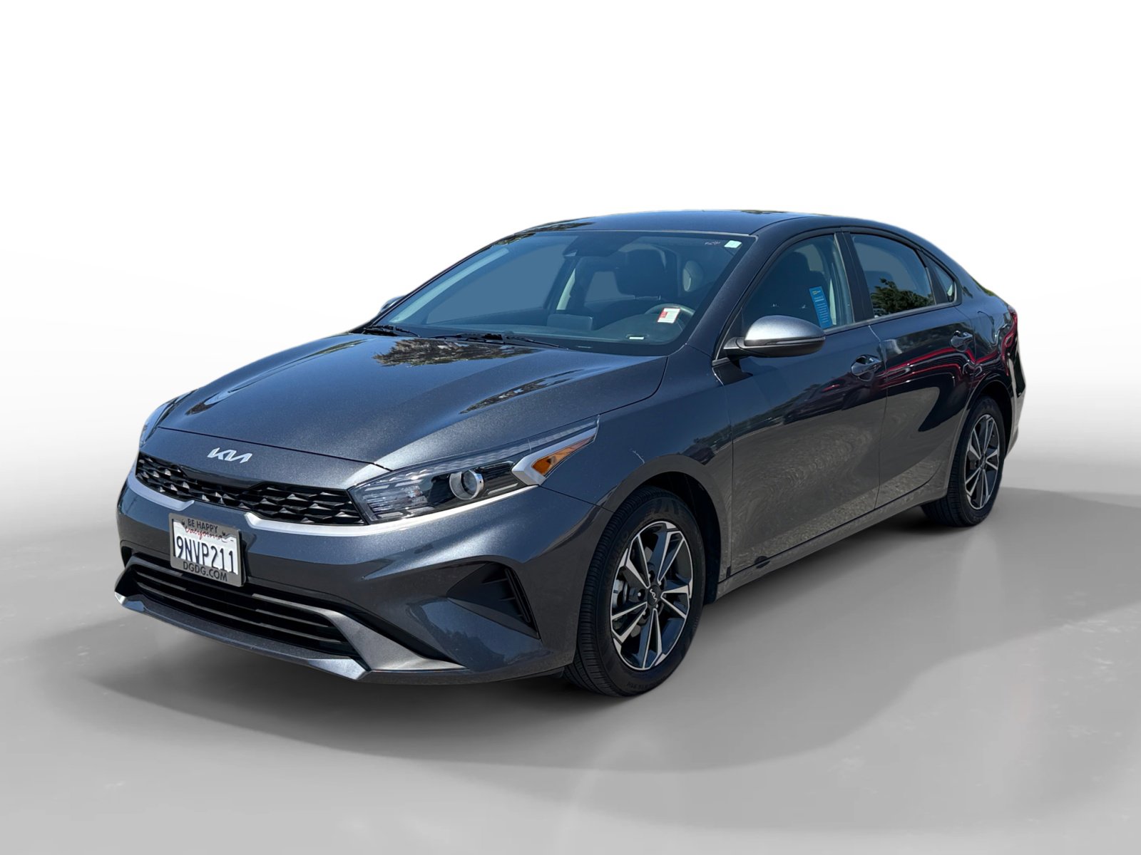 Used 2024 Kia Forte LXS w/ LXS Technology Package FWD image 1