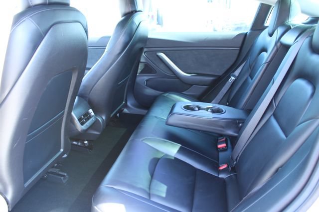 Used 2018 Tesla Model 3 Long Range RWD image 33