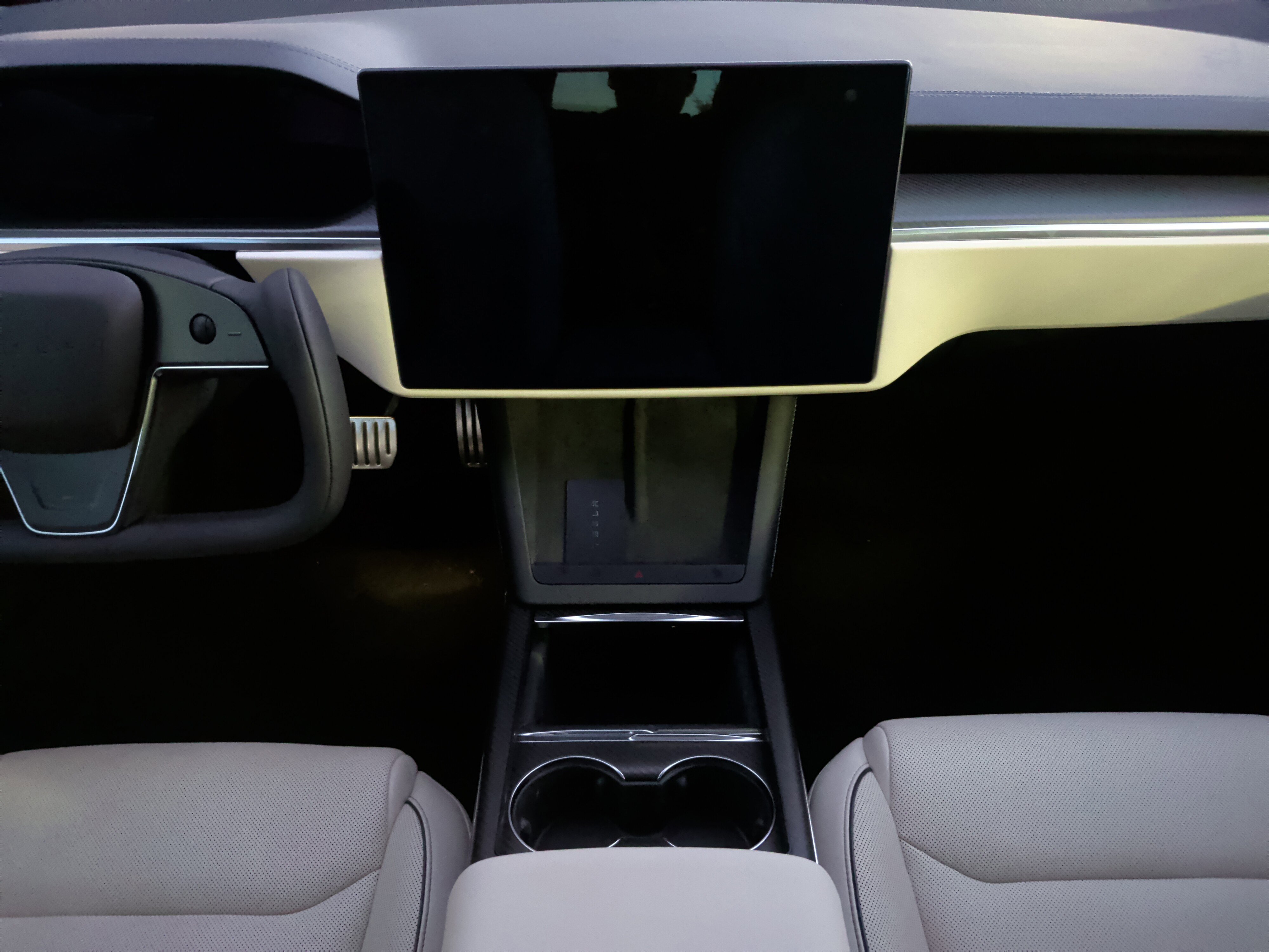 Used 2023 Tesla Model S Plaid image 29