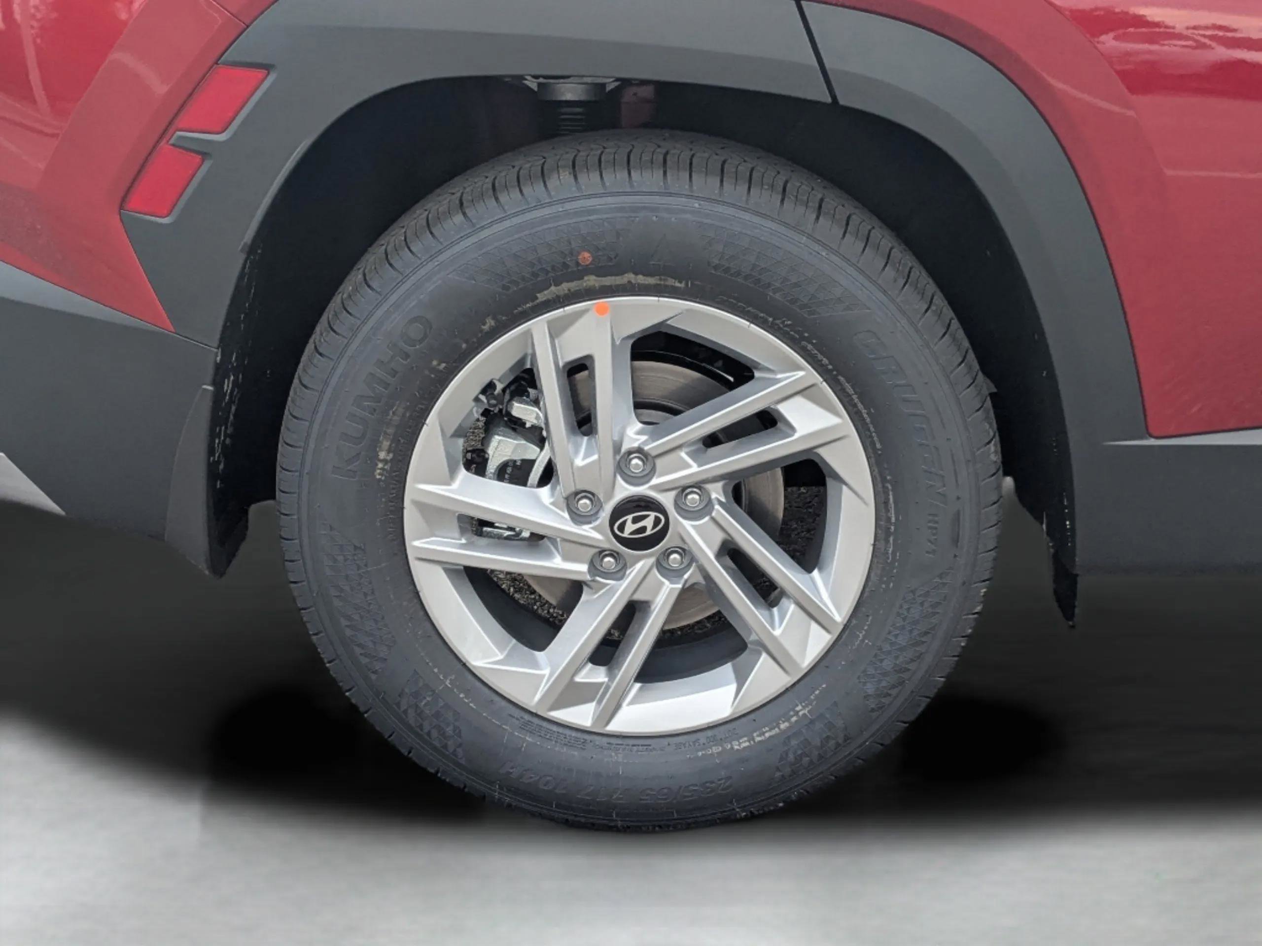 New 2026 Hyundai Tucson SE image 14