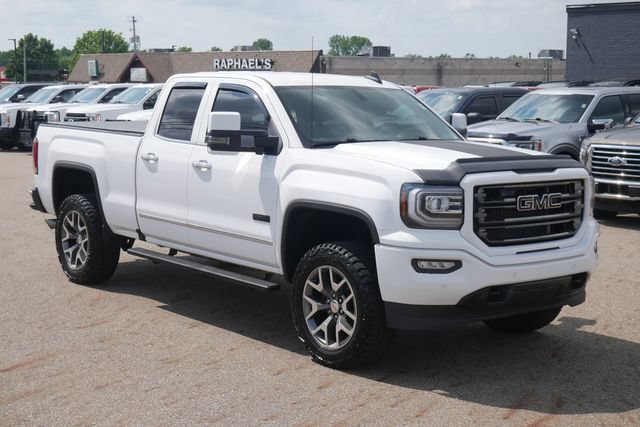 Used 2016 GMC Sierra 1500 SLT w/ All-Terrain Package AWD/4WD image 7