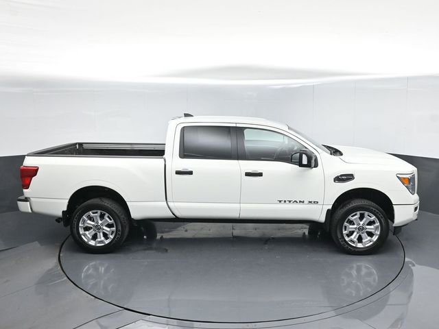 Used 2024 Nissan Titan SV w/ SV Convenience Package image 46