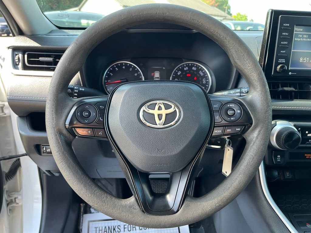 Used 2021 Toyota RAV4 LE FWD image 15