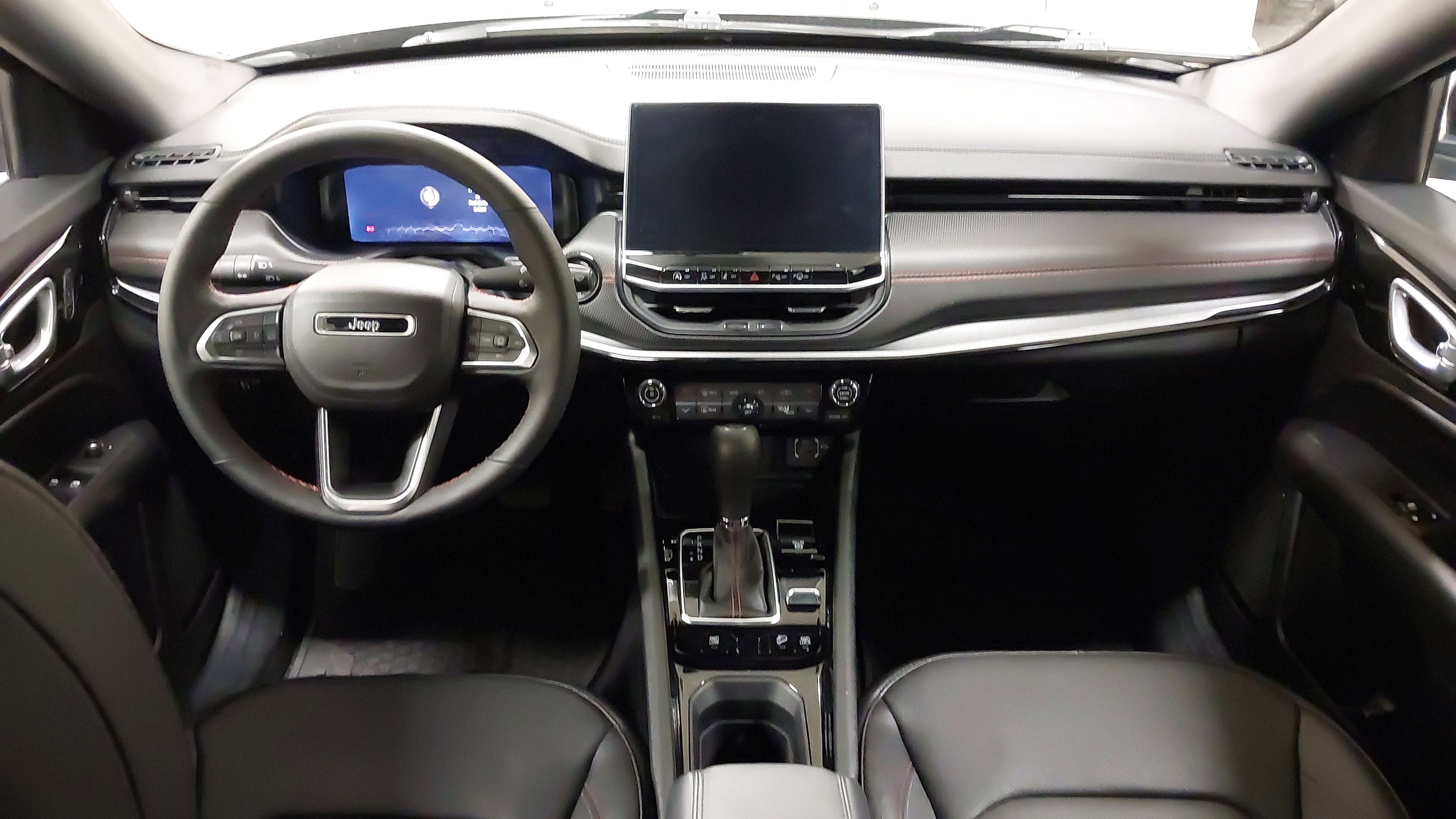 Used 2024 Jeep Compass Trailhawk w/ Trailhawk Elite Group image 26