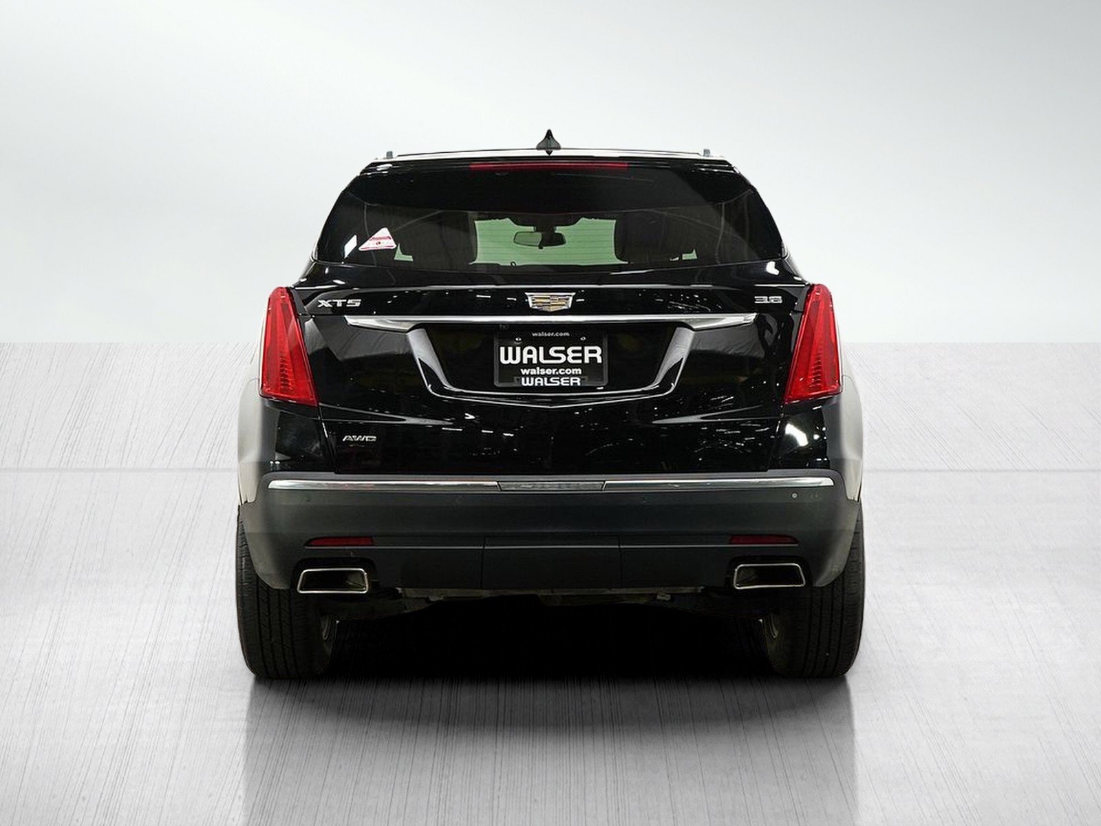 Used 2019 Cadillac XT5 AWD image 4