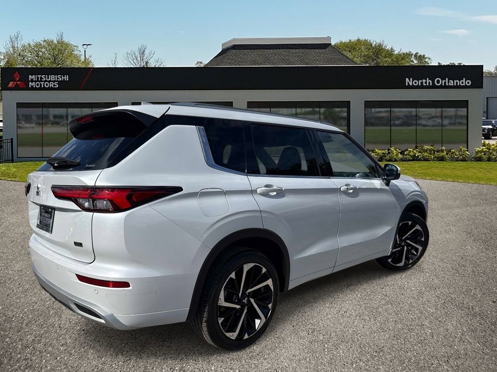 Used 2022 Mitsubishi Outlander SEL AWD/4WD image 5