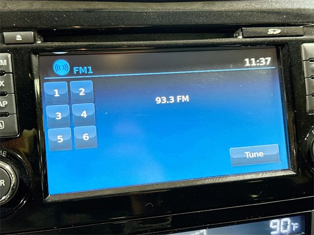 Used 2018 Nissan Rogue Sport SL image 15