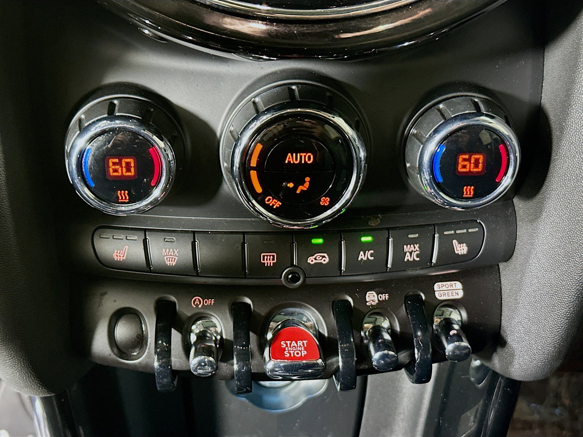 Used 2024 MINI Cooper S image 23