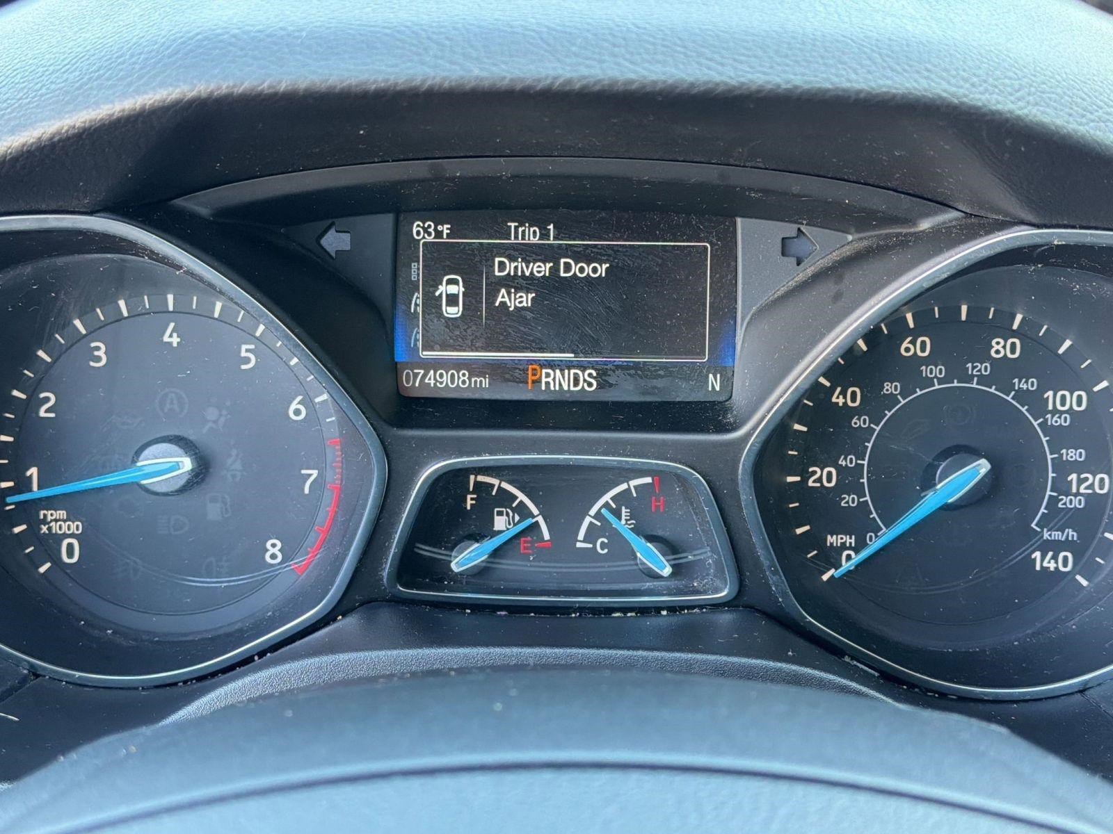 Used 2018 Ford Focus Titanium FWD image 17