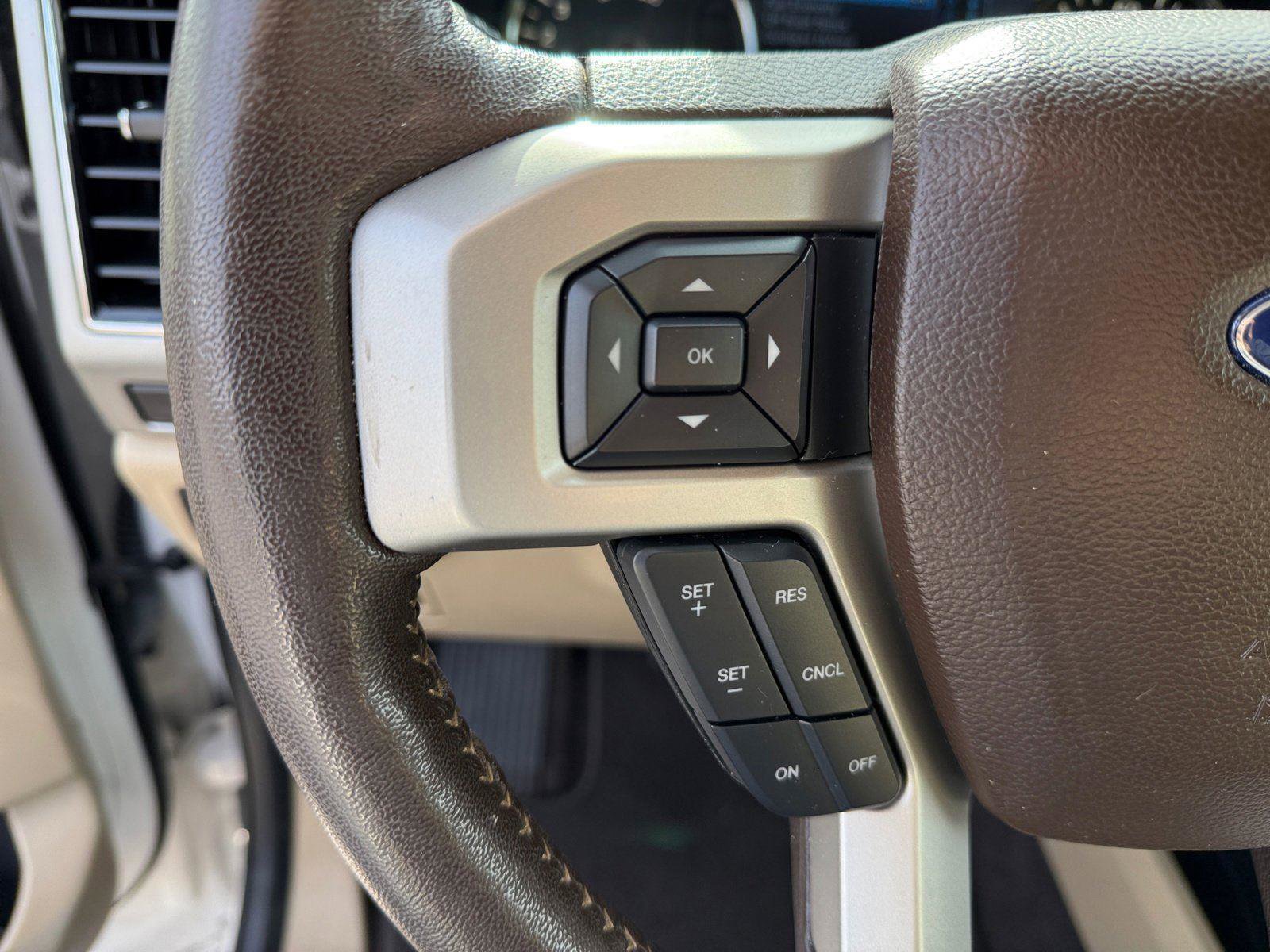 Used 2018 Ford F150 Lariat w/ Equipment Group 502A Luxury image 21