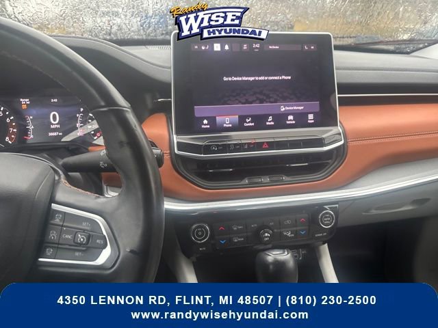 Used 2022 Jeep Compass Limited AWD/4WD image 19