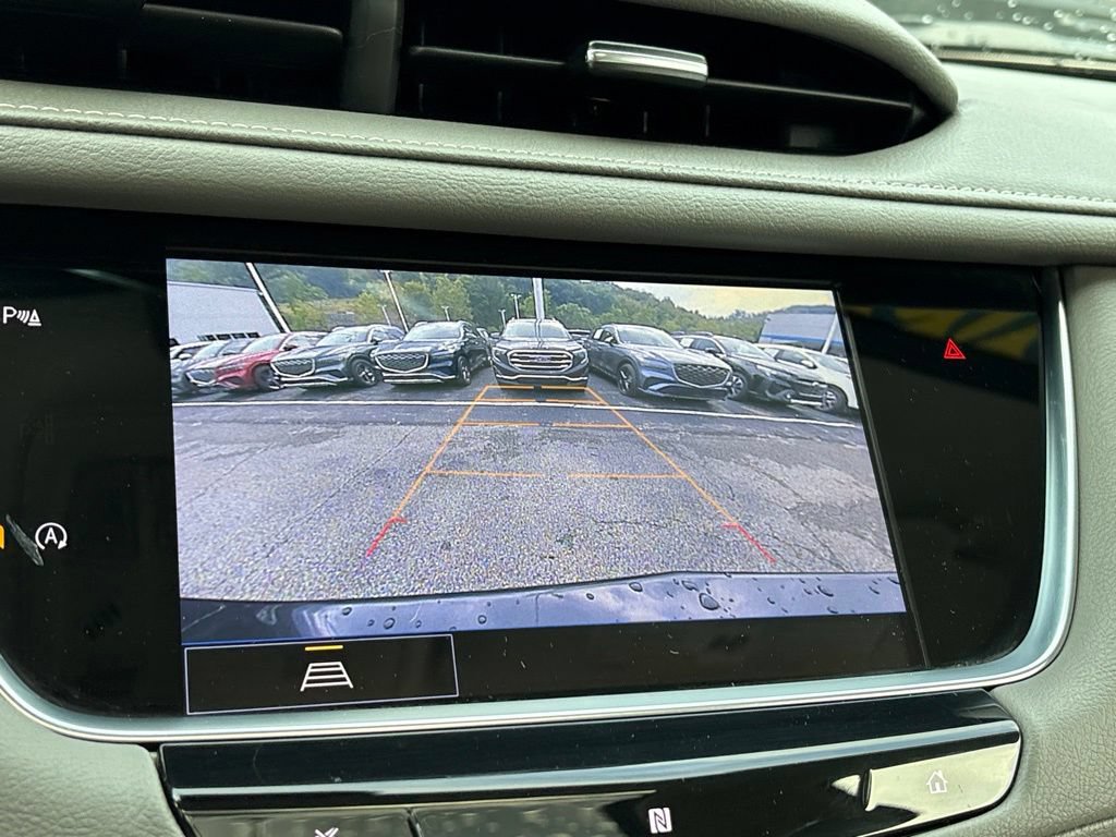 Used 2021 Cadillac XT5 Premium Luxury w/ LPO, Premium Carpet Package AWD/4WD image 17