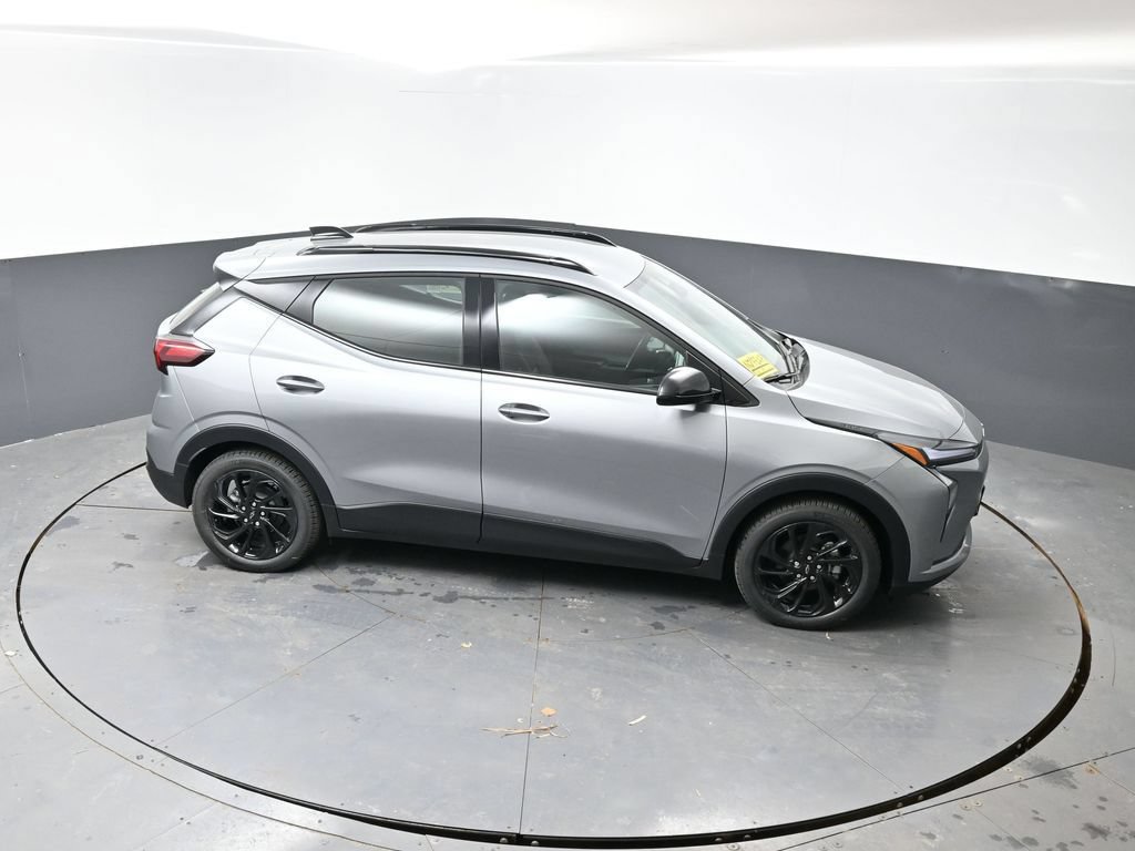New 2027 Chevrolet Bolt RS FWD image 29