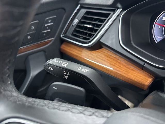 Used 2023 Audi Q5 2.0T Prestige w/ Prestige Package image 41