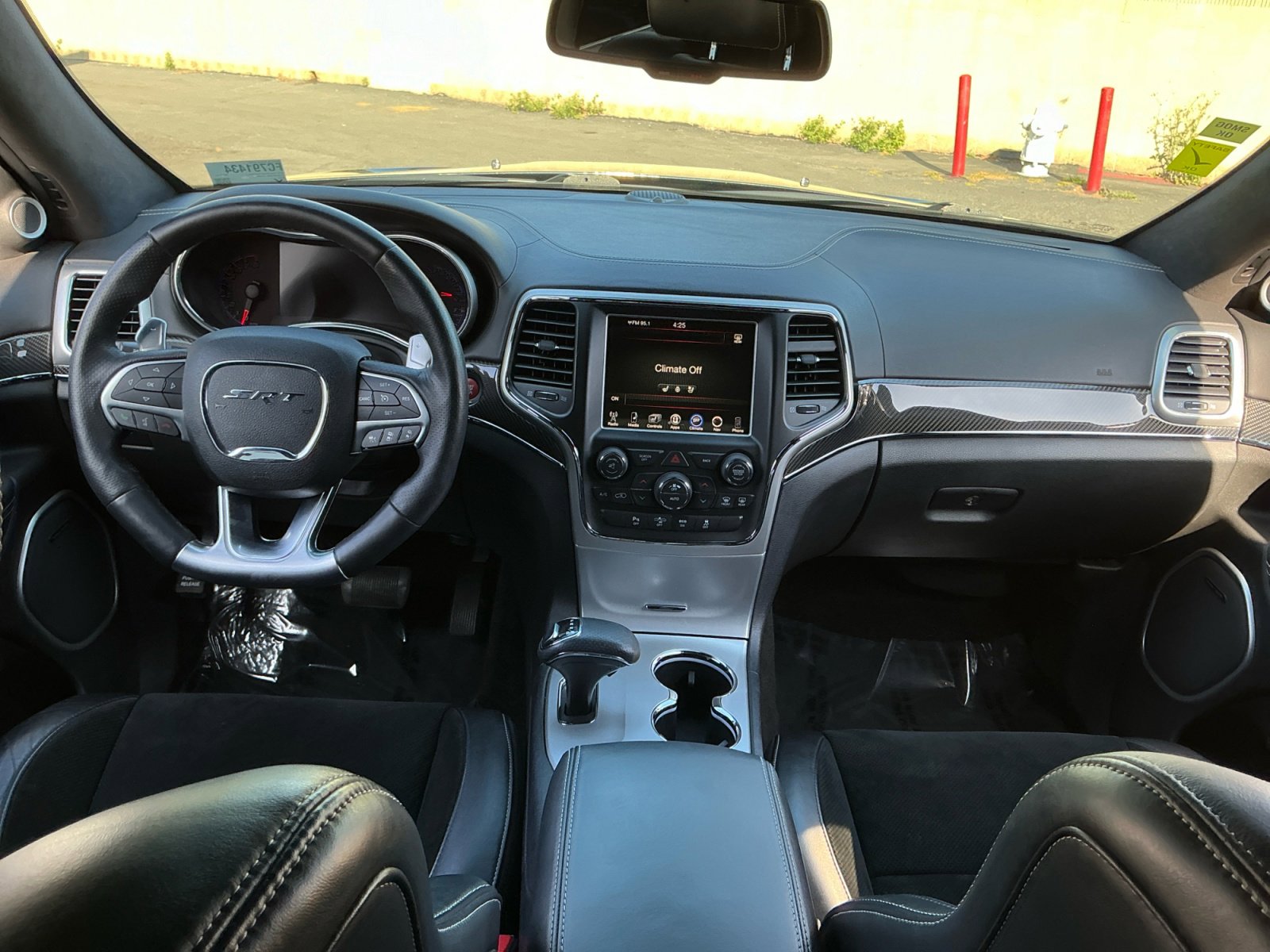 Used 2015 Jeep Grand Cherokee SRT w/ Trailer Tow Group IV AWD/4WD image 16
