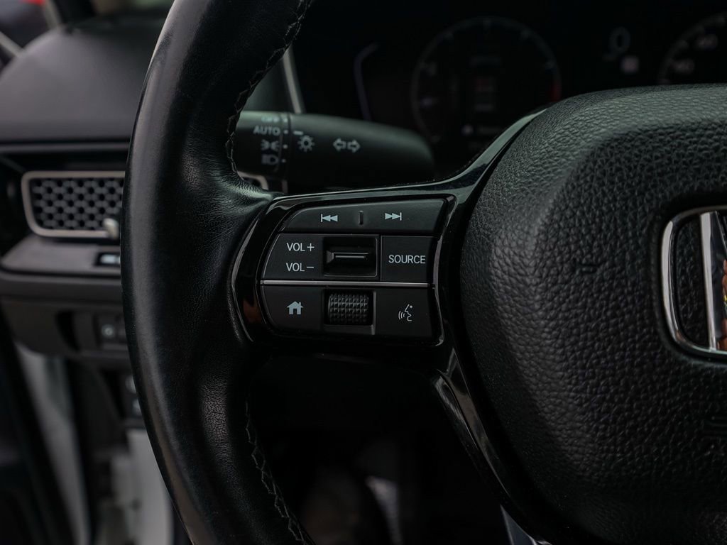 Used 2024 Honda Civic EX-L image 25