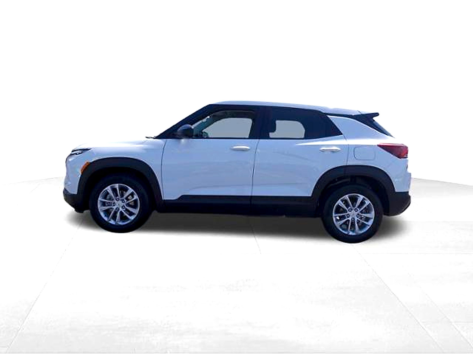 Used 2025 Chevrolet TrailBlazer LS w/ LS Convenience Package FWD image 7