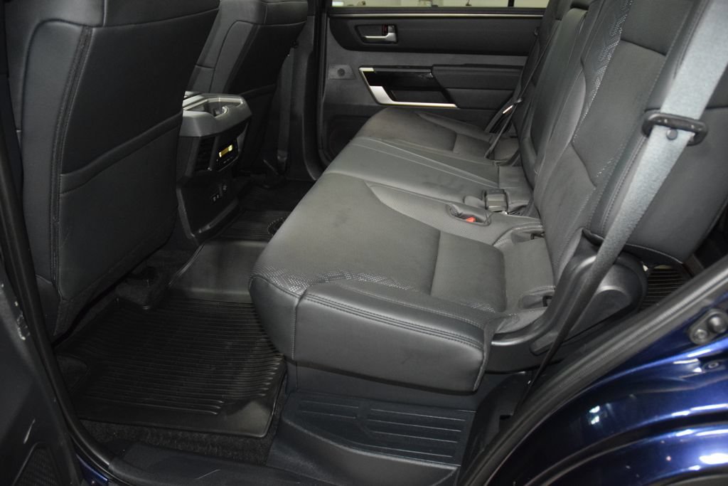 Used 2025 Toyota Sequoia Limited w/ TRD Off-Road Package AWD/4WD image 46