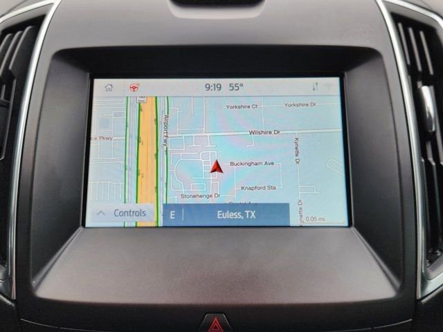 Used 2020 Ford Edge Titanium w/ Equipment Group 301A image 5