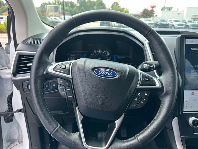 Used 2022 Ford Edge SEL AWD/4WD image 16