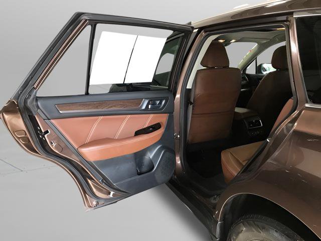 Used 2019 Subaru Outback 2.5i Touring AWD/4WD image 11