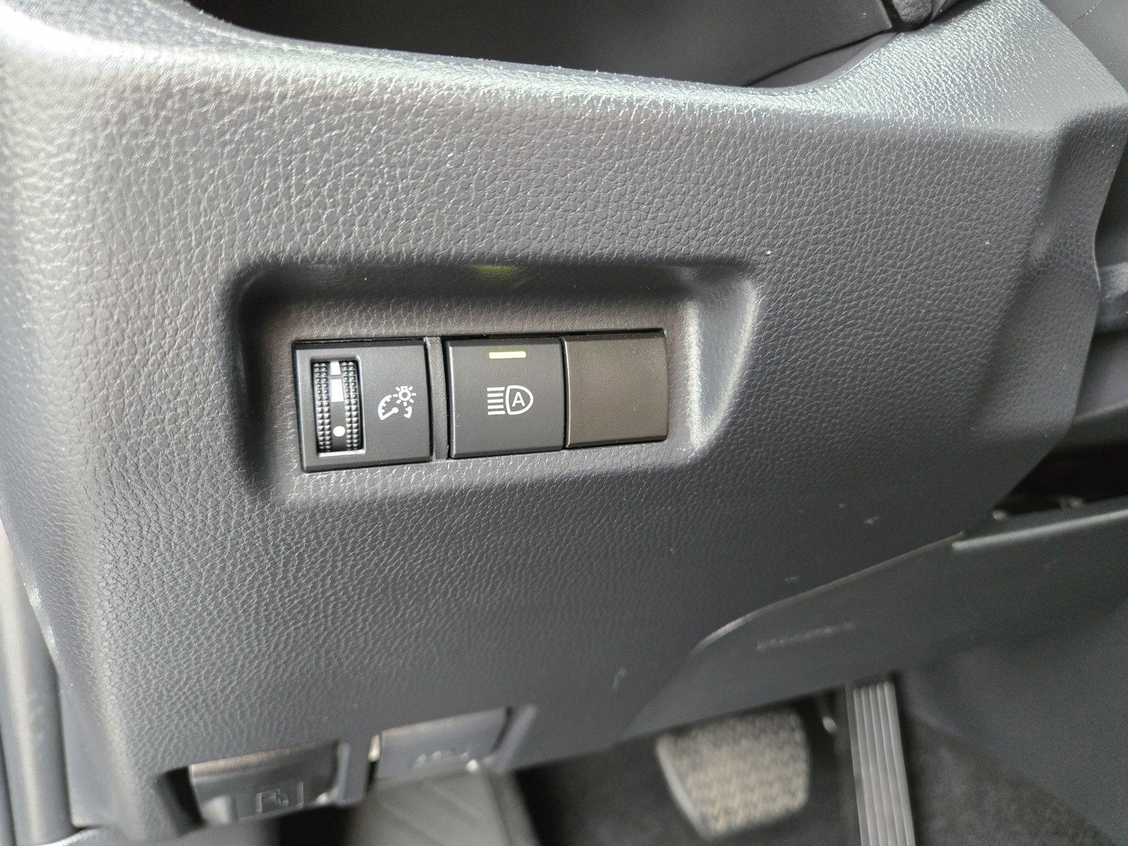 Used 2024 Toyota RAV4 LE image 24