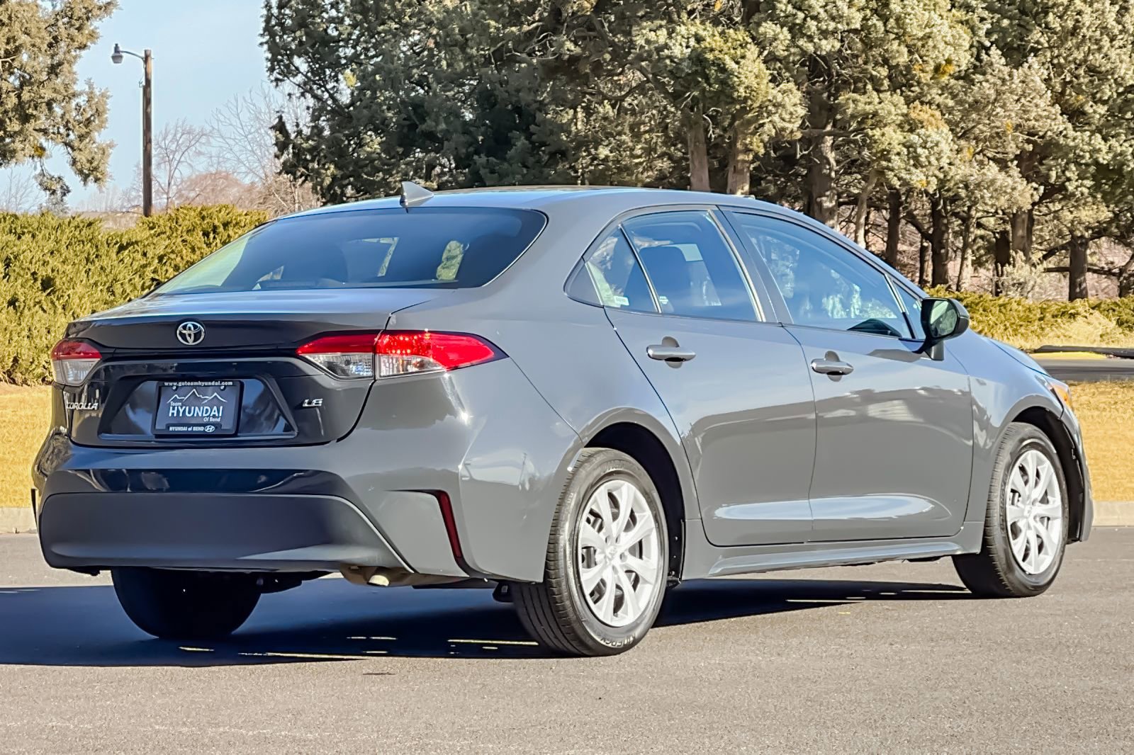 Used 2024 Toyota Corolla LE image 4