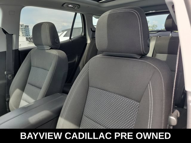 Used 2023 GMC Terrain SLE w/ Driver Convenience Package FWD image 18