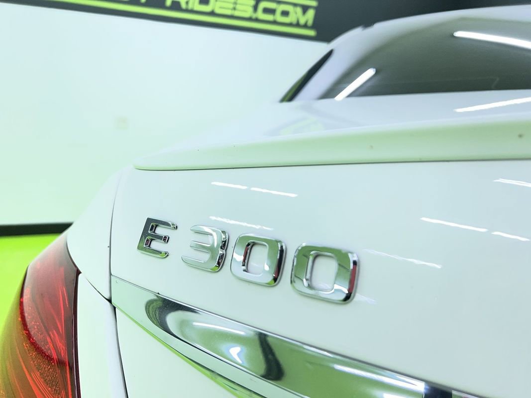 Used 2019 Mercedes-Benz E 300 image 12