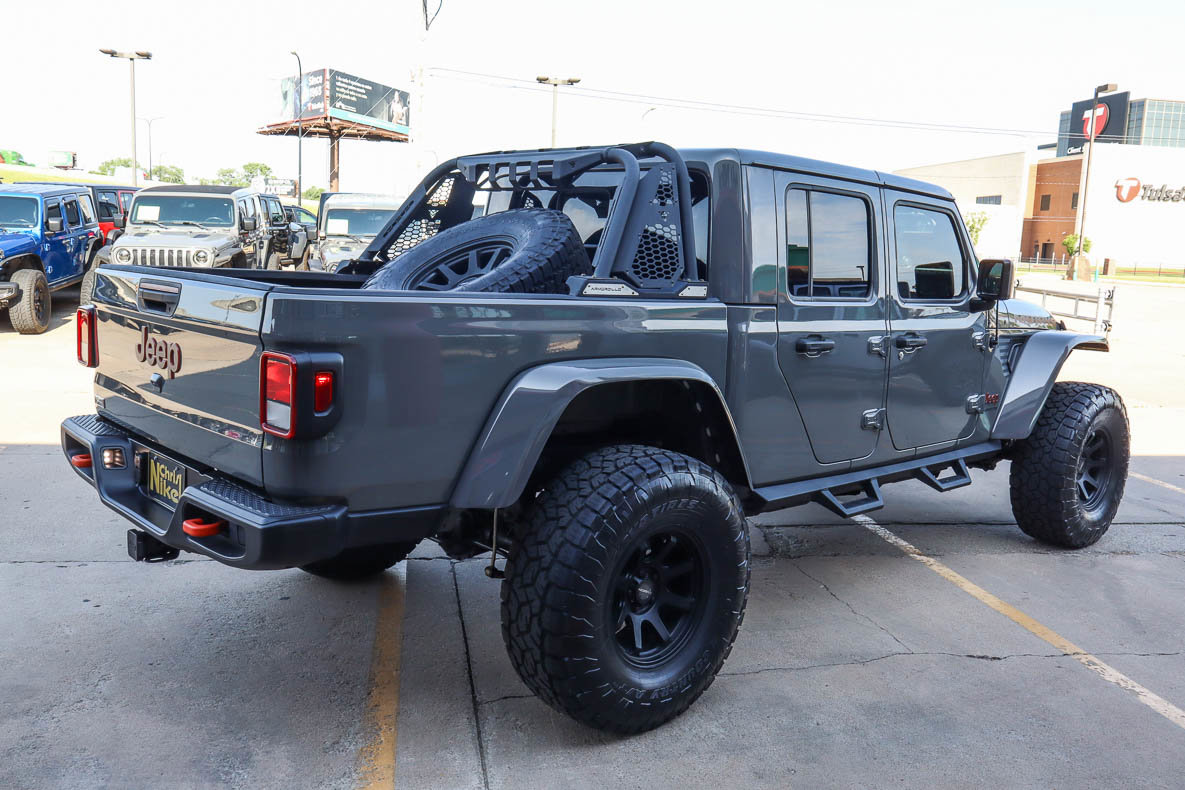 Used 2020 Jeep Gladiator Mojave w/ Trailer Tow Package AWD/4WD image 5