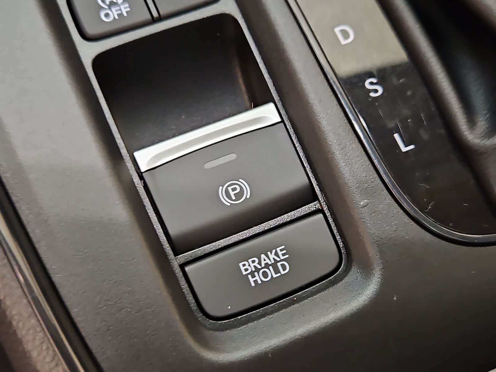 Certified 2024 Honda CR-V EX image 31